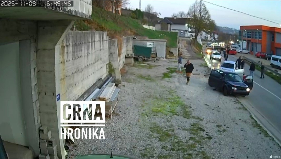 Haos na cesti: Vozač Golfa izazvao dvije nesreće, pokušao pobjeći i započeo tučnjavu